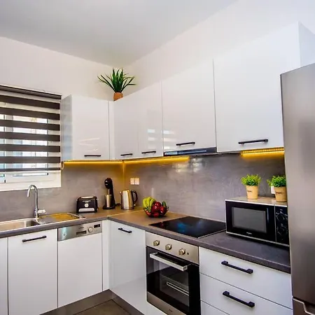 Avocado Offering Peace And Relaxation